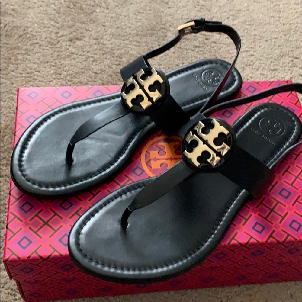 Tory Burch Bryce Flat Thong Sandal